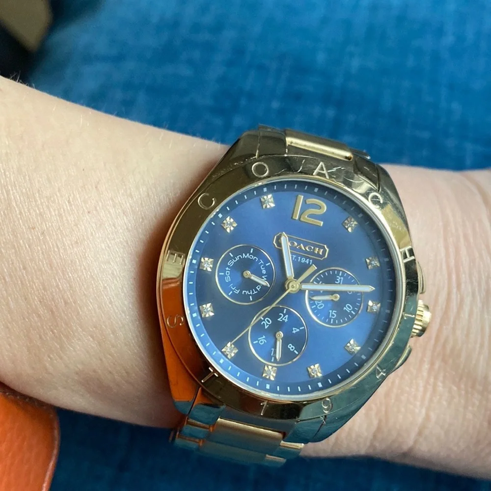 Coach 30m water resistant. Will need a battery. Dress up or down. - Picture 2 of 3